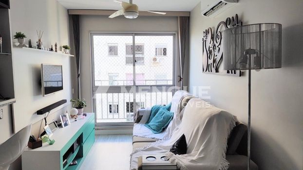 Foto 1 do(a) Apartamento de 2 quartos à venda em Jardim Itu, Porto Alegre
