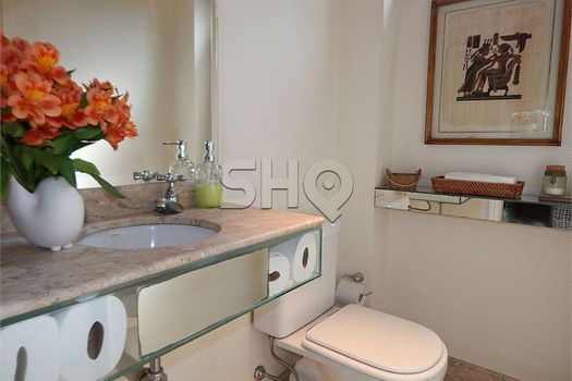 Foto 6 do(a) Apartamento de 3 quartos à venda em Vila Nova Conceição, São Paulo
