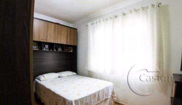 Foto 13 do(a) Casa de 3 quartos à venda em Jardim Avelino, São Paulo