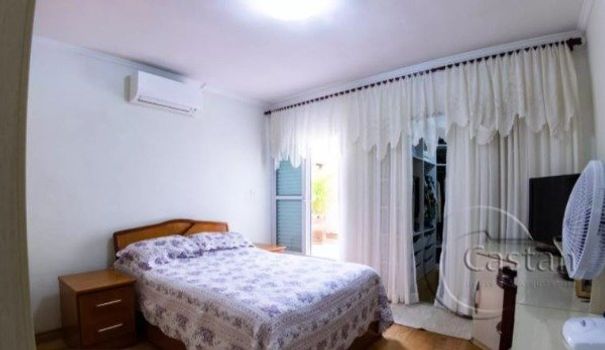 Foto 20 do(a) Casa de 3 quartos à venda em Jardim Avelino, São Paulo