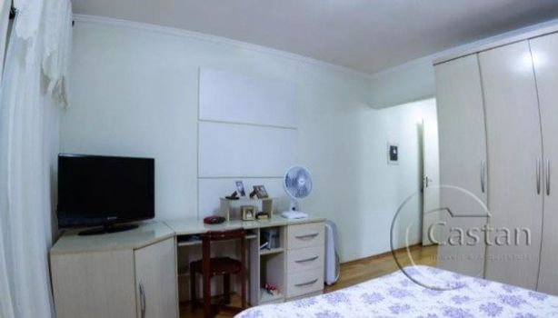 Foto 22 do(a) Casa de 3 quartos à venda em Jardim Avelino, São Paulo