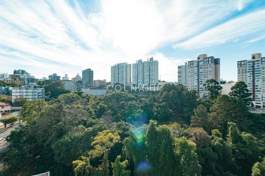 Foto 39 do(a) Cobertura de 2 quartos à venda em Petrópolis, Porto Alegre
