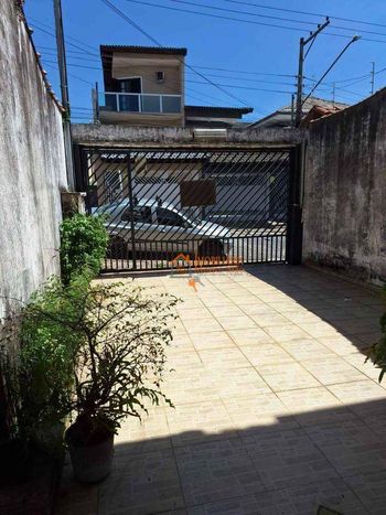 Foto 9 do(a) Casa de 3 quartos à venda em Jardim Bom Clima, Guarulhos