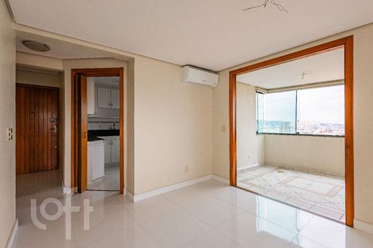 Foto 9 do(a) Apartamento de 3 quartos à venda em Jardim Botânico, Porto Alegre