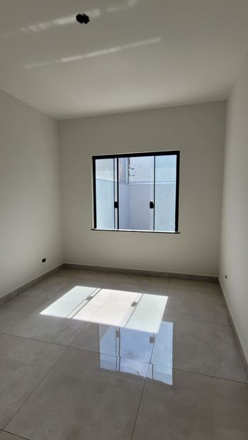 Foto 7 do(a) Casa de 2 quartos à venda em Jardim Ouro Verde II, Sarandi