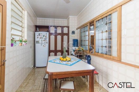 Foto 33 do(a) Casa de 3 quartos à venda em Jardim São Pedro, Porto Alegre