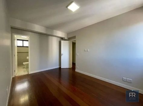 Foto 7 do(a) Apartamento de 3 quartos à venda em Centro, Uberlândia