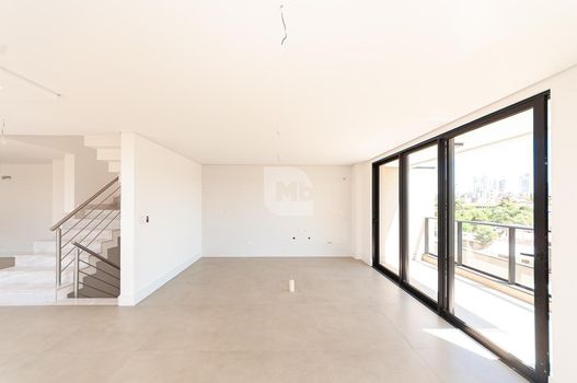 Foto 8 do(a) Casa em Condomínio de 3 quartos à venda em Santo Inácio, Curitiba