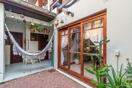 Foto 16 do(a) Casa em Condomínio de 3 quartos à venda em Jardim Isabel, Porto Alegre