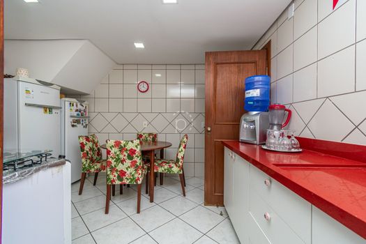 Foto 14 do(a) Casa em Condomínio de 3 quartos à venda em Jardim Isabel, Porto Alegre