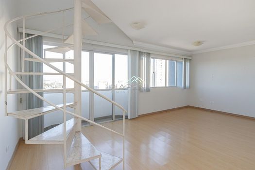 Foto 1 do(a) Apartamento de 2 quartos à venda em Cristo Rei, Curitiba