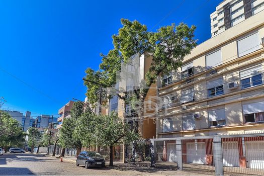 Foto 4 do(a) Apartamento de 2 quartos à venda em Praia de Belas, Porto Alegre