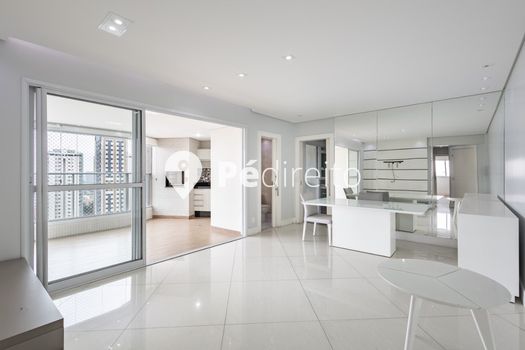 Foto 1 do(a) Apartamento de 3 quartos à venda em Vila Bertioga, São Paulo