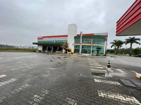 Foto 6 do(a) Galpão / Depósito / Armazém / Pavilhão false à venda em Forquilhas, São José