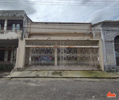 Foto 1 do(a) Casa de 3 quartos à venda em Cidade Velha, Belém