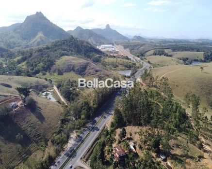 Foto 4 do(a) Fazenda / Sítio / Chácara de 2 quartos à venda em Comunidade Urbana de Iguape, Guarapari