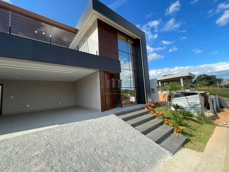 Foto 2 do(a) Casa em Condomínio de 4 quartos à venda em Nacional, Contagem