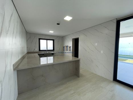 Foto 19 do(a) Casa em Condomínio de 4 quartos à venda em Nacional, Contagem