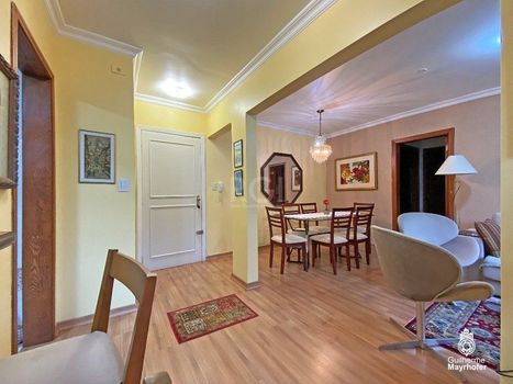 Foto 3 do(a) Flat de 2 quartos à venda em Floresta, Porto Alegre