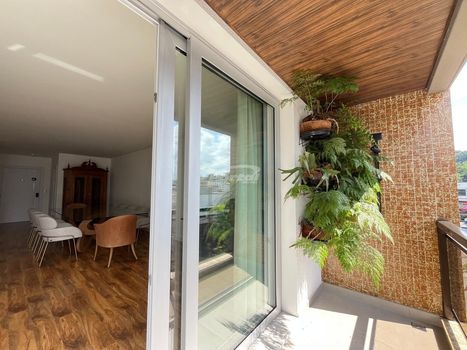 Foto 3 do(a) Apartamento de 3 quartos à venda em Centro, Blumenau