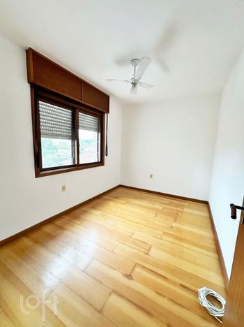Foto 22 do(a) Apartamento de 2 quartos à venda em Vila Ipiranga, Porto Alegre
