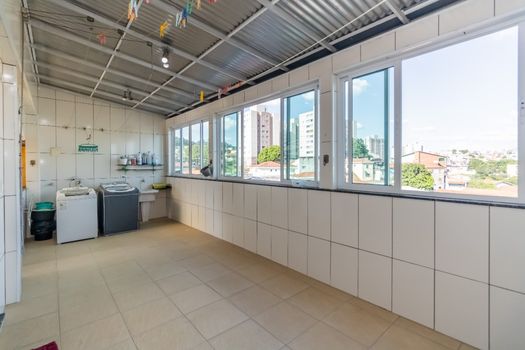 Foto 17 do(a) Casa de 6 quartos à venda em Vila Brasilândia, São Paulo