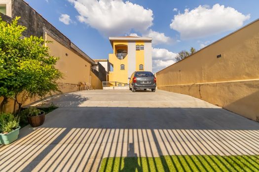 Foto 3 do(a) Casa de 6 quartos à venda em Vila Brasilândia, São Paulo