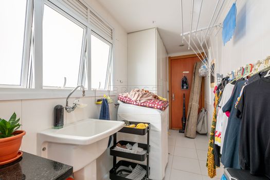 Foto 40 do(a) Apartamento de 3 quartos à venda em Jardim Europa, Porto Alegre