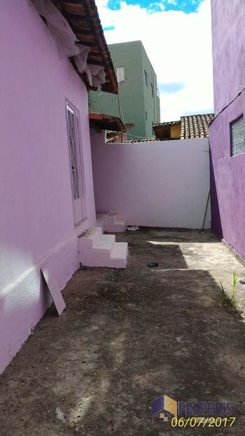 Foto 2 do(a) Casa de 2 quartos à venda em Vila Brasil, Sete Lagoas