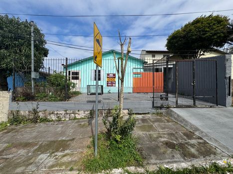 Foto 2 do(a) Casa de 2 quartos à venda em COHAB C, Gravataí