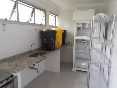 Foto 24 do(a) Apartamento de 3 quartos à venda em Vila Firmiano Pinto, São Paulo