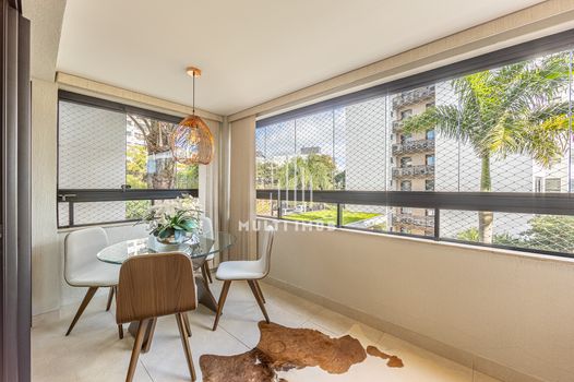 Foto 8 do(a) Apartamento de 3 quartos à venda em Vila Jardim, Porto Alegre