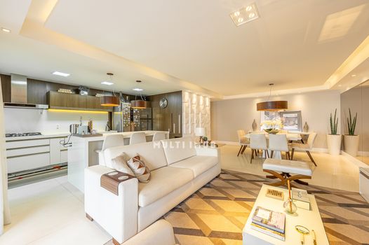 Foto 4 do(a) Apartamento de 3 quartos à venda em Vila Jardim, Porto Alegre