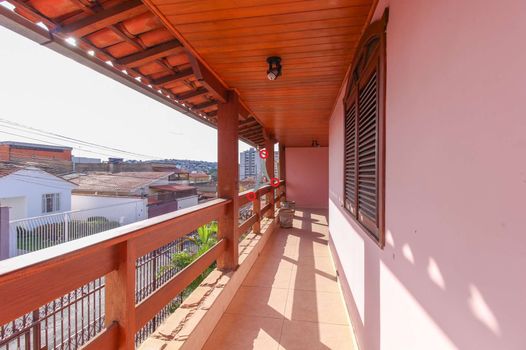 Foto 43 do(a) Casa de 4 quartos à venda em Ipiranga, Belo Horizonte