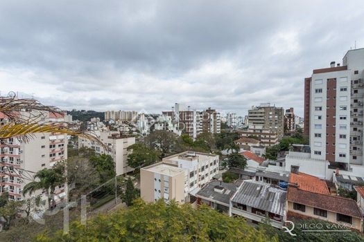 Foto 40 do(a) Apartamento de 3 quartos à venda em Petrópolis, Porto Alegre