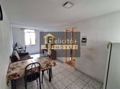 Foto 3 do(a) Apartamento de 2 quartos à venda em Conjunto Habitacional Presidente Castelo Branco, Carapicuíba