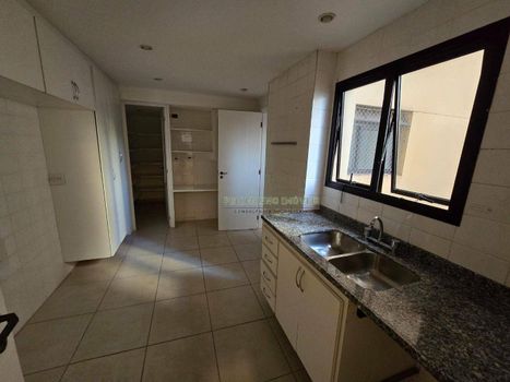 Foto 7 do(a) Apartamento de 3 quartos à venda em Indianópolis, São Paulo