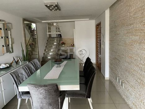 Foto 19 do(a) Casa de 3 quartos à venda em Vila São Vicente, São Paulo