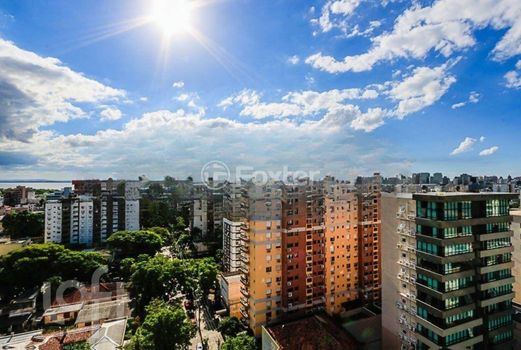 Foto 15 do(a) Apartamento de 2 quartos à venda em Menino Deus, Porto Alegre