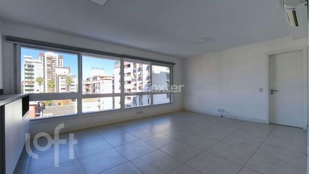 Foto 3 do(a) Apartamento de 2 quartos à venda em Menino Deus, Porto Alegre