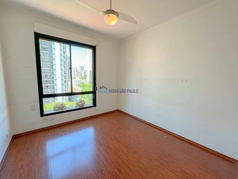 Foto 11 do(a) Apartamento de 3 quartos à venda em Indianópolis, São Paulo