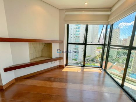Foto 4 do(a) Apartamento de 3 quartos à venda em Indianópolis, São Paulo