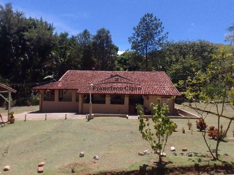 Foto 1 do(a) Fazenda / Sítio / Chácara de 2 quartos à venda em Centro, Lorena
