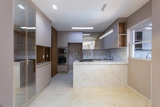 Foto 7 do(a) Casa false à venda em Swiss Park, Campinas