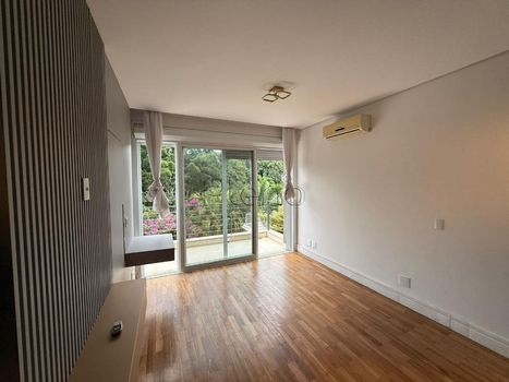 Foto 22 do(a) Casa false à venda em Swiss Park, Campinas