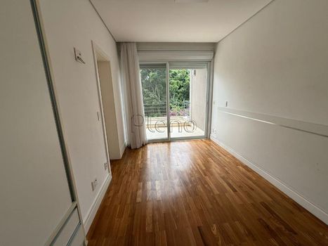 Foto 24 do(a) Casa false à venda em Swiss Park, Campinas