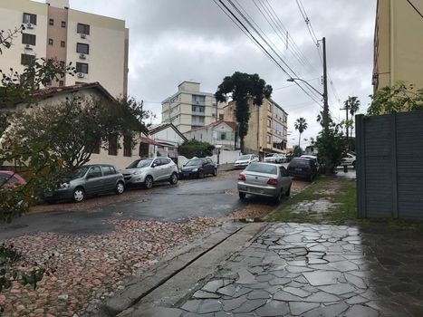 Foto 10 do(a) Apartamento de 2 quartos à venda em Petrópolis, Porto Alegre
