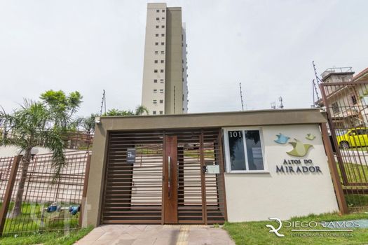Foto 1 do(a) Apartamento de 3 quartos à venda em Santo Antônio, Porto Alegre