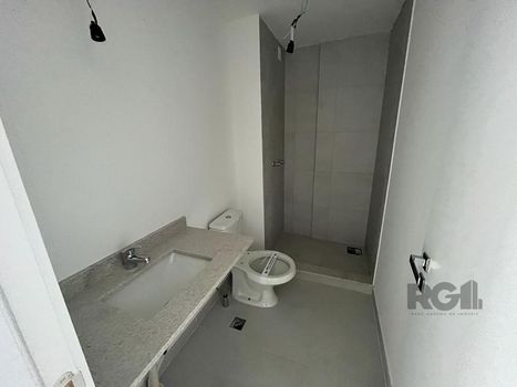 Foto 13 do(a) Flat de 3 quartos à venda em Jardim Lindóia, Porto Alegre