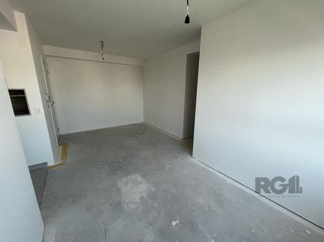 Foto 9 do(a) Flat de 3 quartos à venda em Jardim Lindóia, Porto Alegre